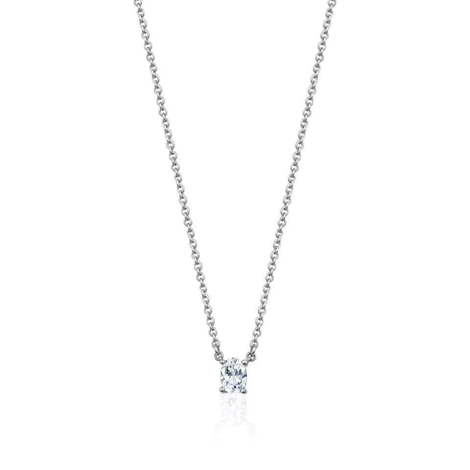 Oval diamond pendant necklace